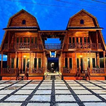Noerbaya House Bukittinggi Βίλα Εξωτερικό φωτογραφία