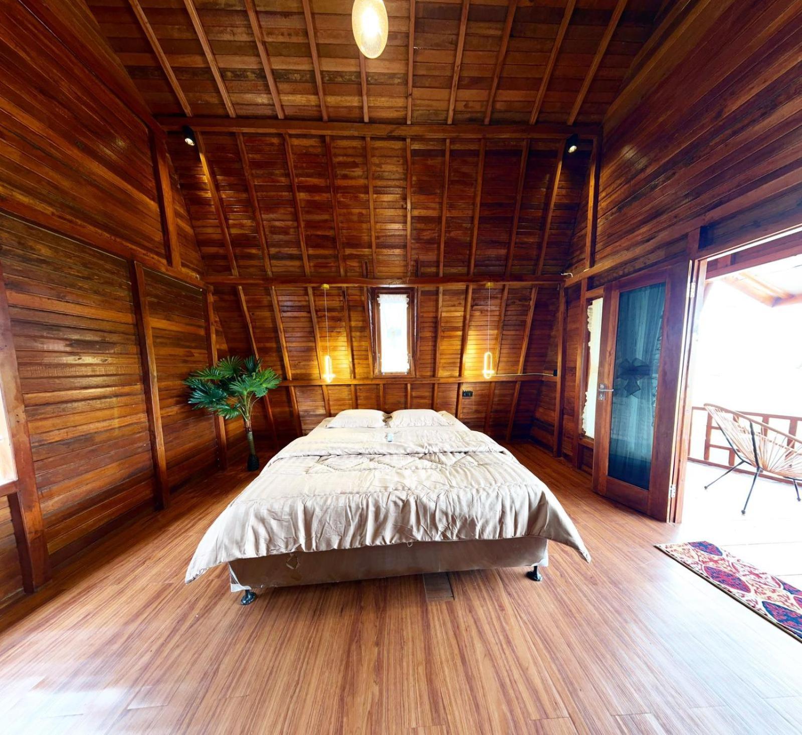Noerbaya House Bukittinggi Βίλα Εξωτερικό φωτογραφία