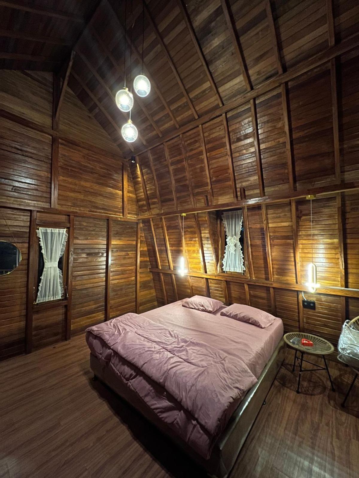 Noerbaya House Bukittinggi Βίλα Εξωτερικό φωτογραφία