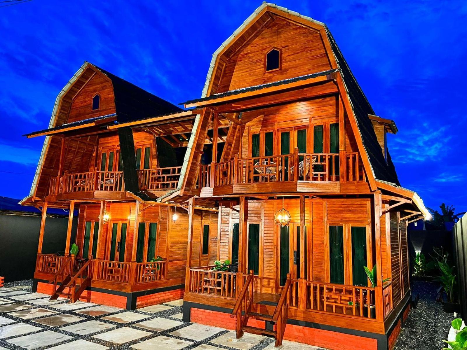 Noerbaya House Bukittinggi Βίλα Εξωτερικό φωτογραφία
